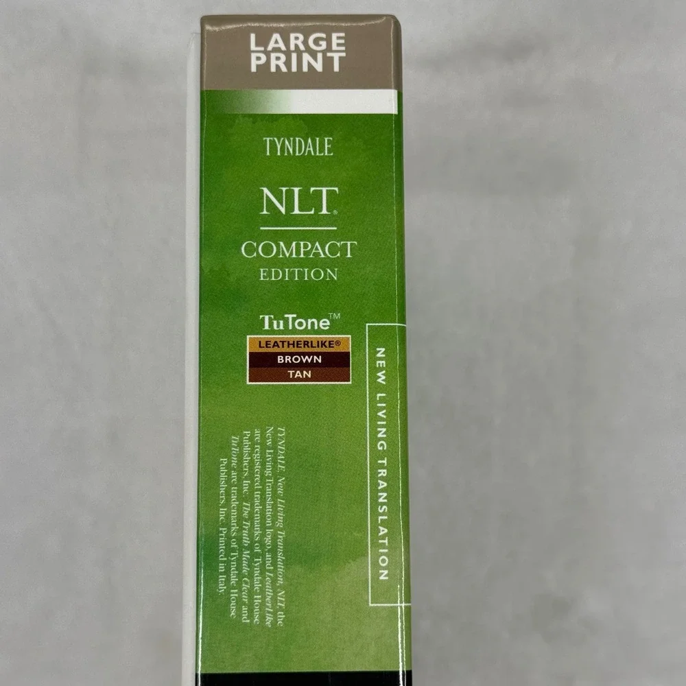 NLT Holy Bible Large‎ Print Compact Edition Brown Tan LeatherLike 9781414337593